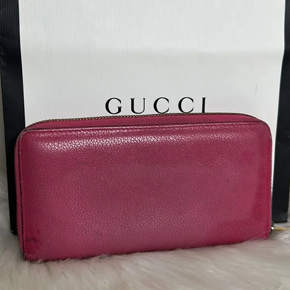 💯Authentic Gucci Zipped Around Long Wallet🍀